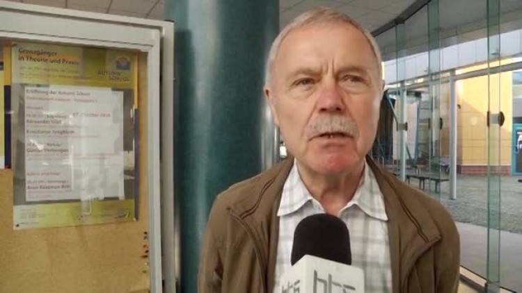 693cz4_senior_ok.mp4