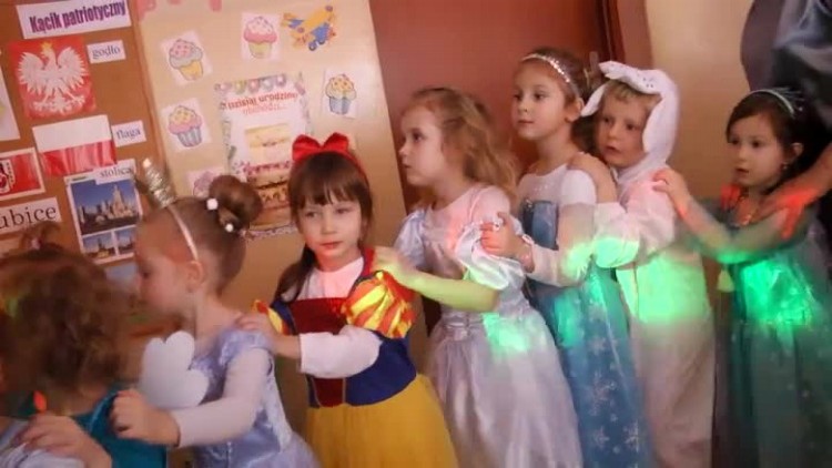 723_jarzebinka_karnawal.mp4