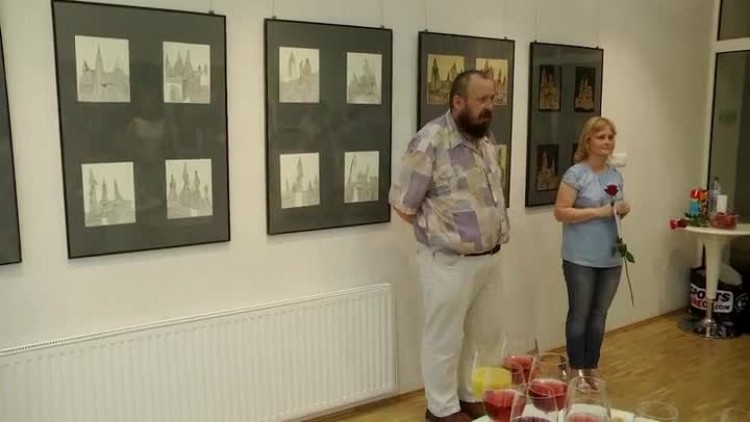 769_galeria_okno_katedra.mp4