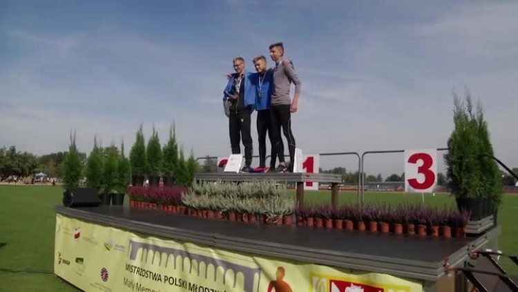 796c_samorzad_30092016_hd.mp4