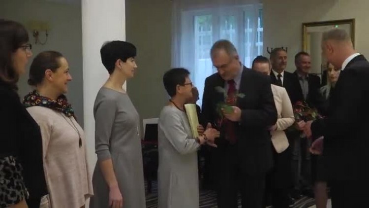 802_dzein_edukacji_narodowej_starostwo.mp4