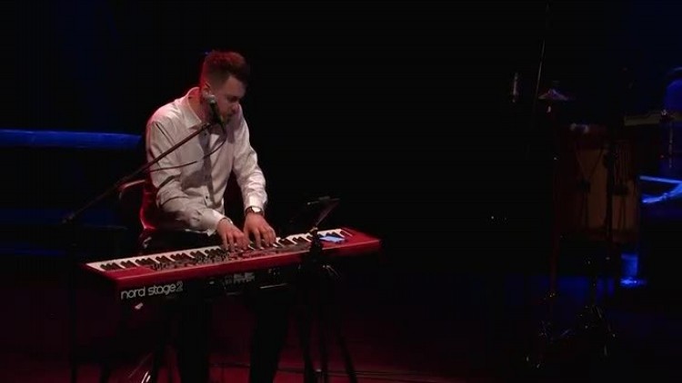 825_noworoczny_news.mp4