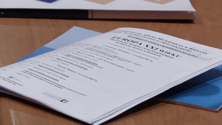 832_konferencja_news.mp4