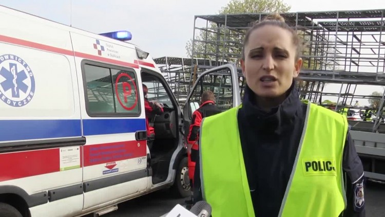 855_wypadek_policja.mp4