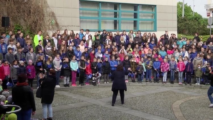 860c_dzien_europy2017_wiadomoscisamorzodowe.mp4