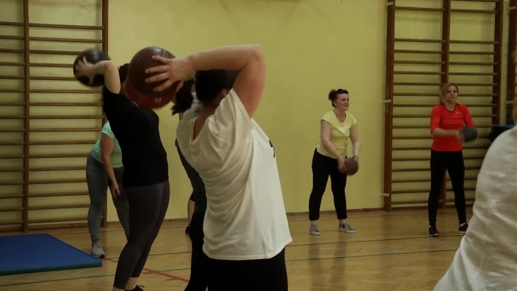 864_sosir_aktywnarodzina_cwiczenia.mp4