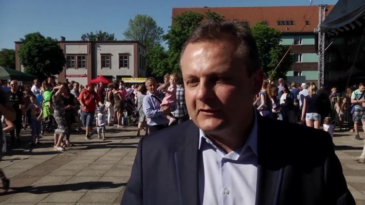 868d_dziendziecka_wiadomoscisamorzadowe.mp4