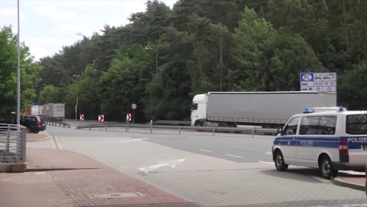 885_strazgraniczna.mp4