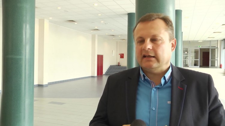 889c_wiadomoscisamorzadowe_eurocamp_poprawka.mp4