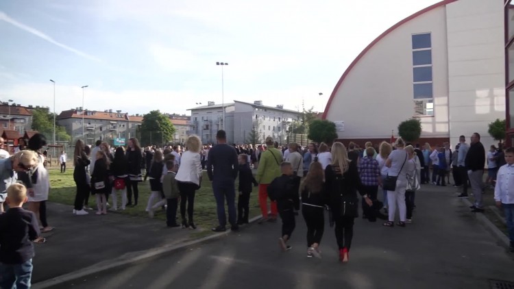 893_rozpoczecie_roku_szkolnego.mp4