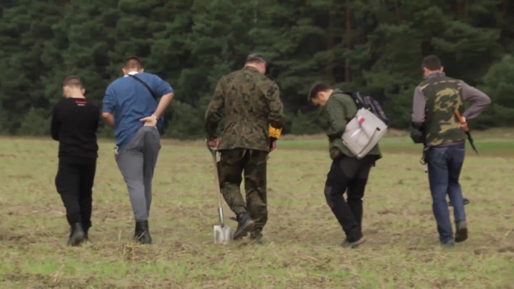 895_kunowice_warsztaty_wykopaliska.mp4