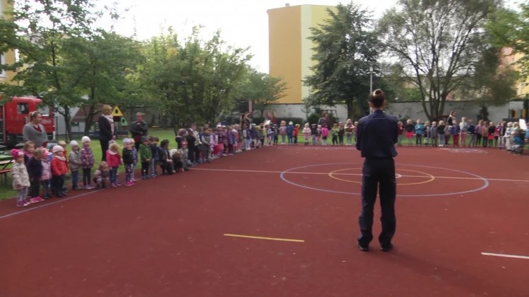 900_jarzebinka_bezp.mp4