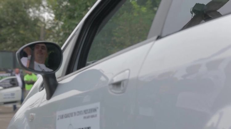 900e_mistrz_kierownicy_2017.mp4