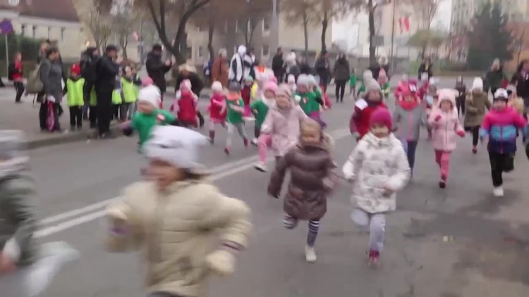 909_zapowiedz_bieg.mp4