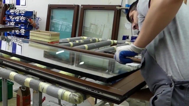 produkcja_okien_drewnianych_-_styl-dom_saubice.mp4