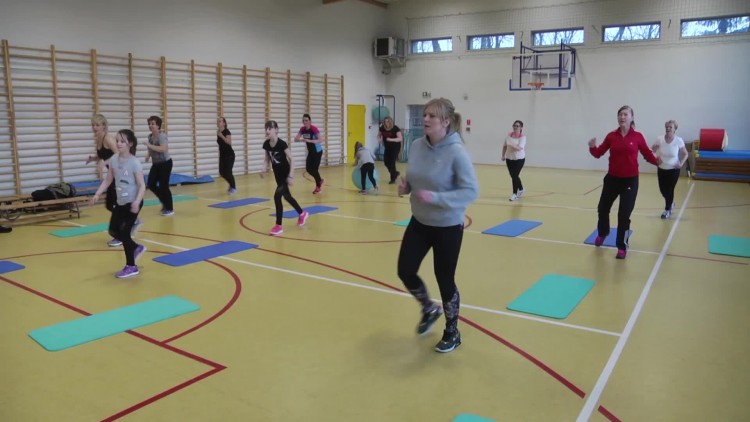 945_kunowice_dzien_kobiet_fitnes.mp4