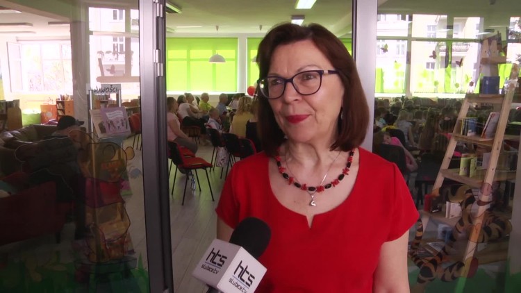 958_biblioteka_wiersze.mp4