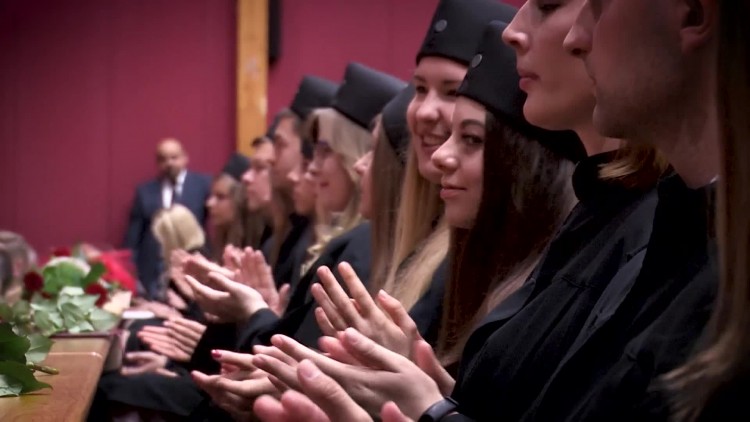 973_absolutorium.mp4