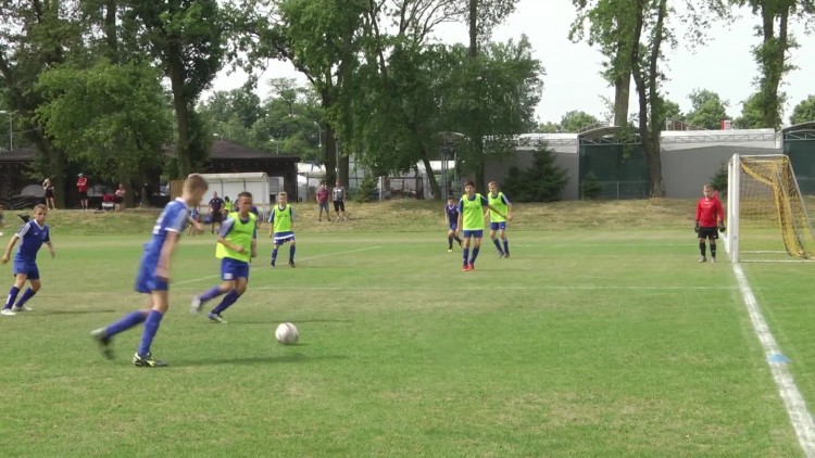 977_supercup_pilka_nozna.mp4