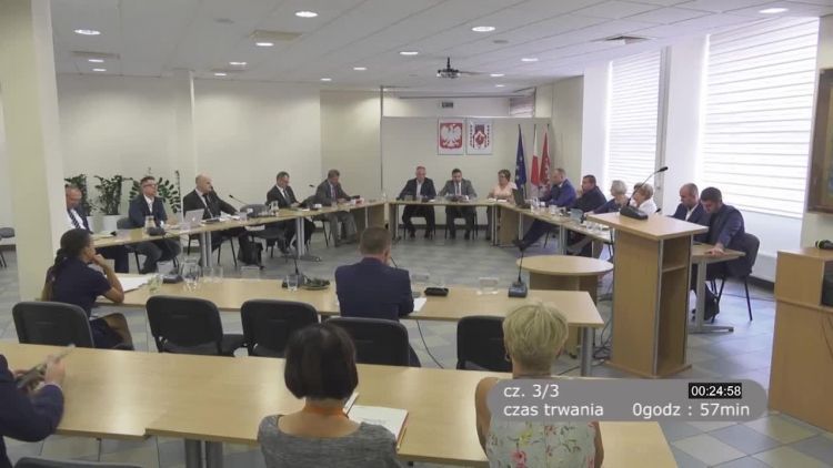 995g_sesja55cz3ok720p.mp4