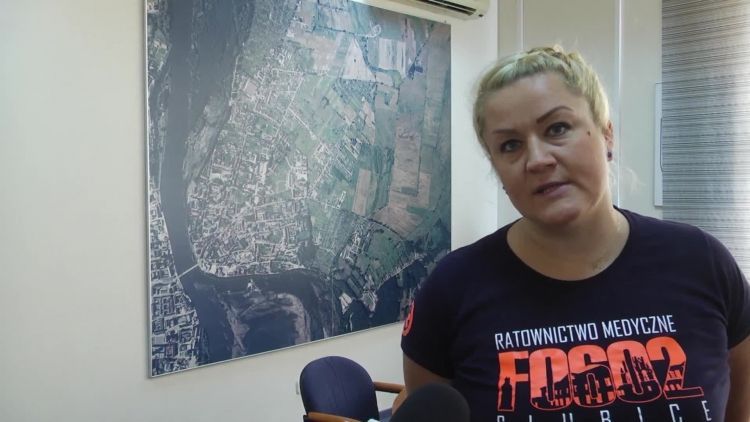 999_karetka_umowa_szpital_urzad.mp4