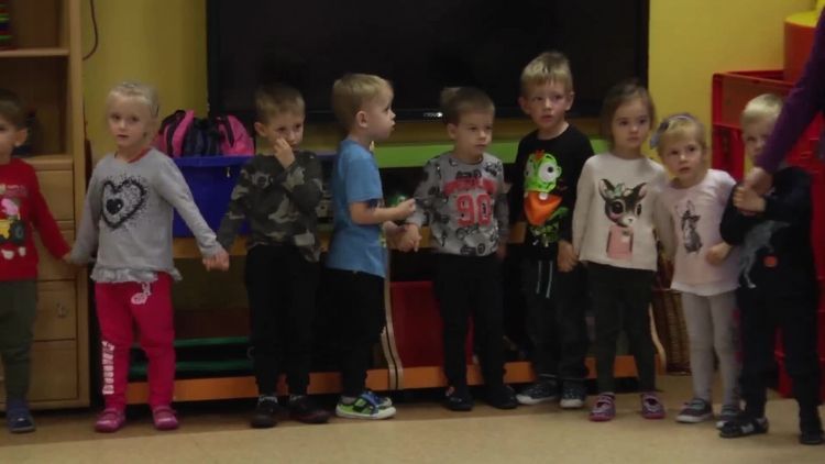 1018_uszatek_dzieci.mp4