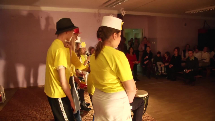 1033_koledy_ok_123bcu9a8hyko_.mp4