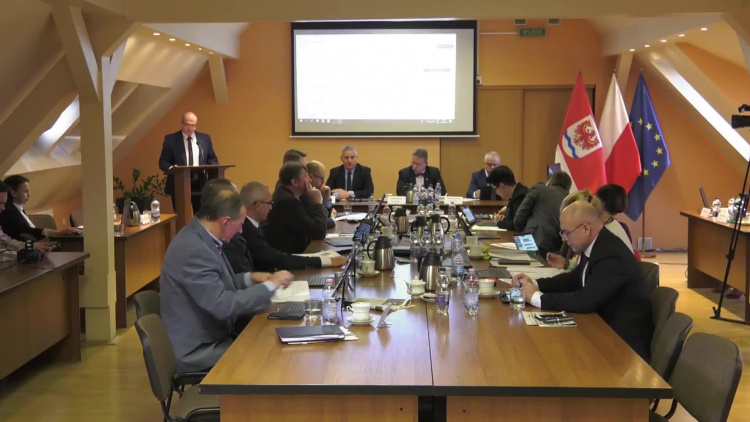 1039d_v_sesja_powiat_slubickiego.mp4