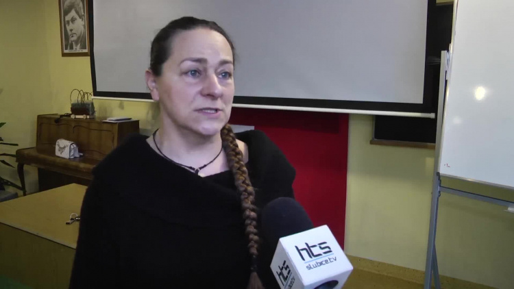 1043_labirynt_lo.mp4