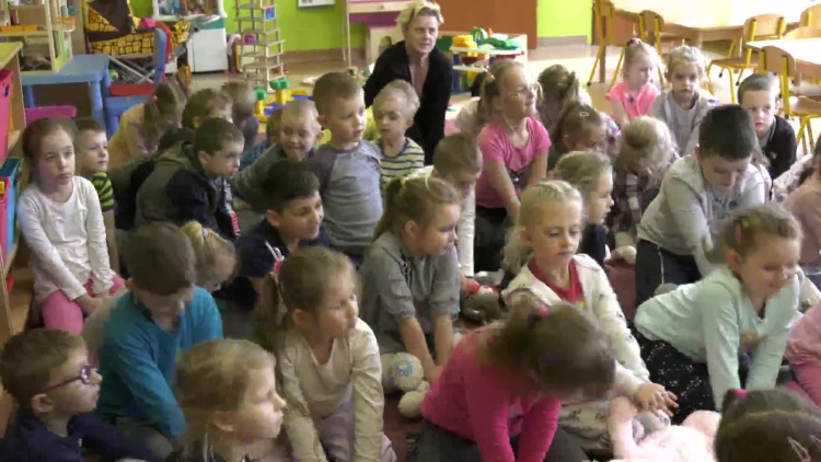 1048_06_jarzebinka_ratownik.mp4