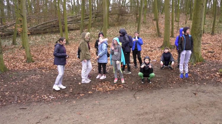 1054_06_czw_biegi.mp4