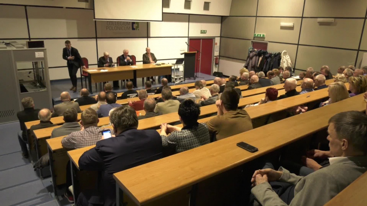 1056wt_06_sluzby_mundurowe.mp4