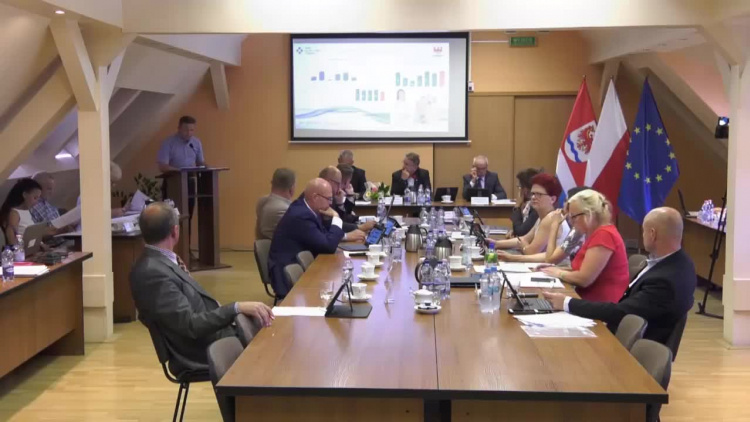 1079b_10_sesja_rady_powiatu.mp4