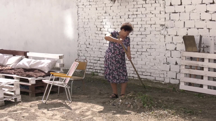 1087_03_wt_seniorzy_ogrodek.mp4