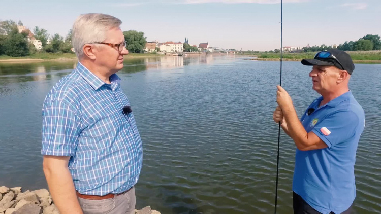 1092b_czyste_miasto4_wedkarze.mp4