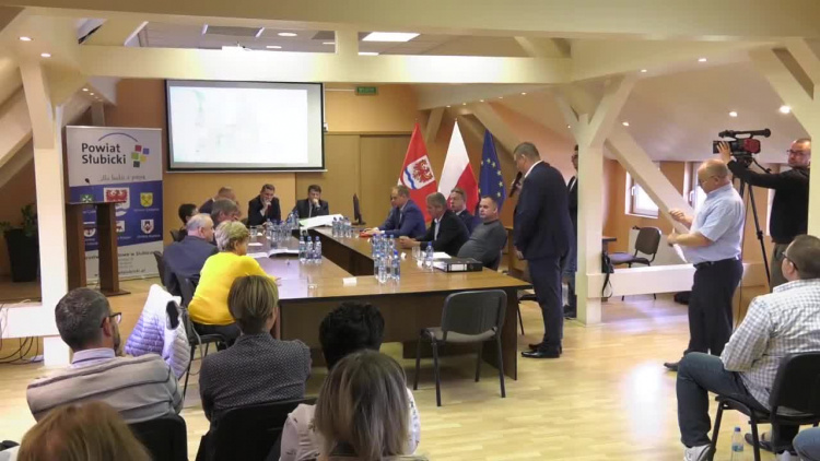 1102b_spotkanie_dotyczace_obwodnicy_16092019.mp4