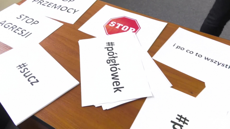 1104_06_czw_hejt.mp4