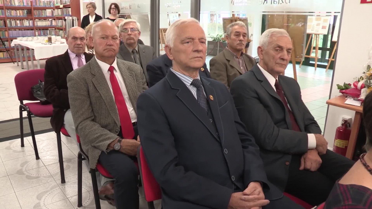 1108_07_30_lecie_kola_sybirakow.mp4