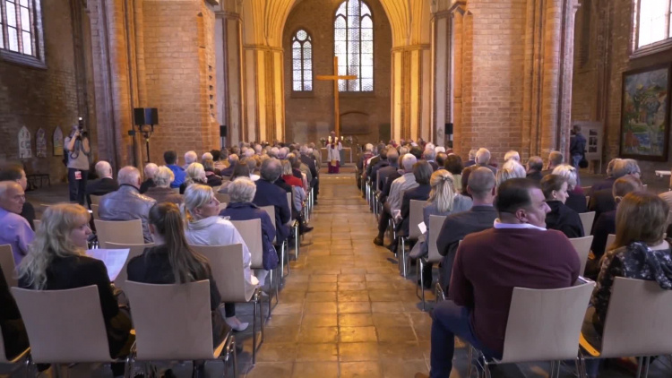 1110_04_spotkanie_duchownych_frankfurt.mp4