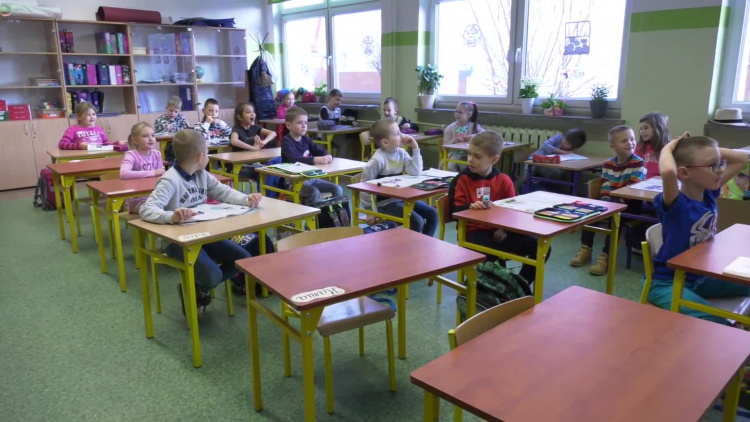 1024_04_czw_szlachetna_paczka.mp4