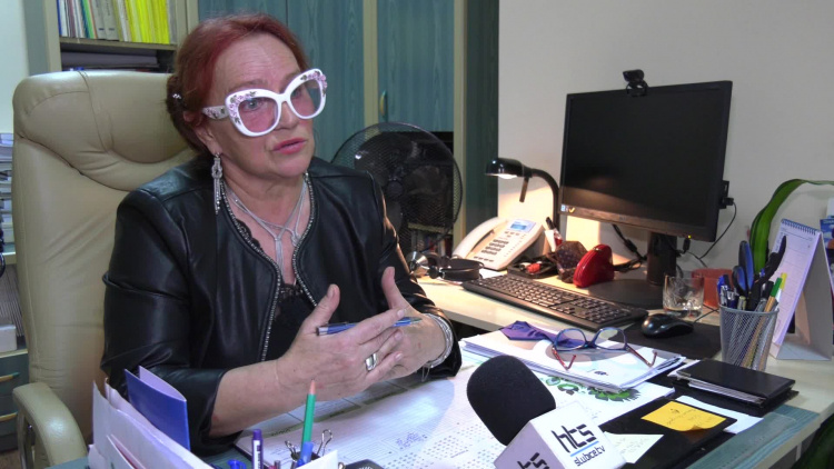 1136_08_cz_foliarex.mp4