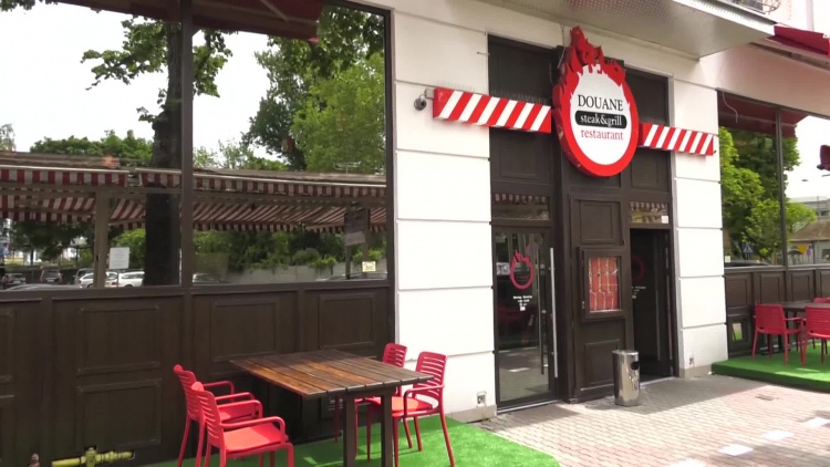 1172_01_pon_odmrazanie_fryzjery_restauracje.mp4