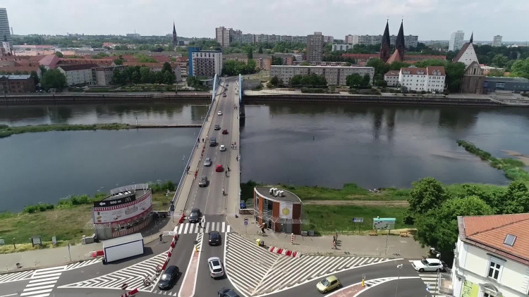 1181_04_sr_jezyk_dwumiasto.mp4