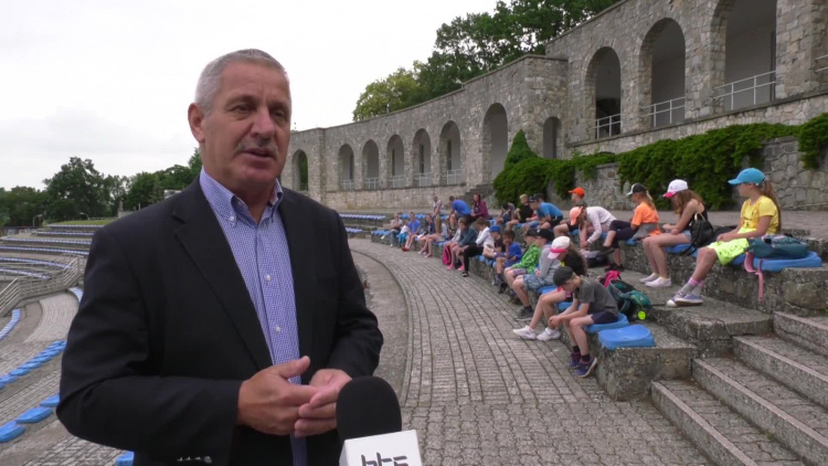 1186_07_kolonie_sosir.mp4