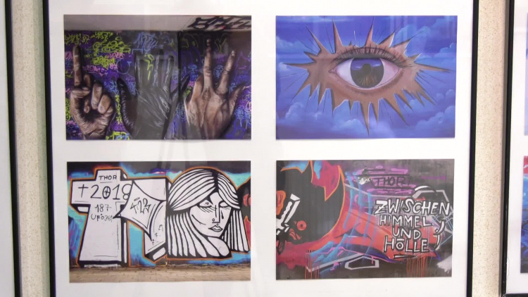 1204_09_okno_wernisaz.mp4