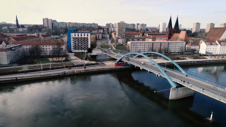 1218_07_granice_covid19.mp4