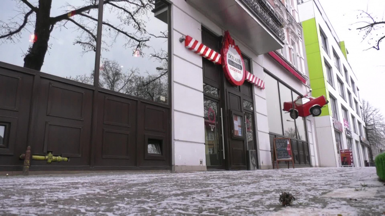 1245-01-pn-bary-i-restauracje-sz.mp4