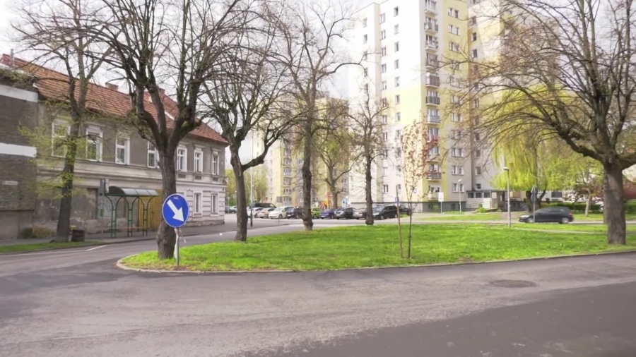 1274-07-czw-wykleci-plac.mp4