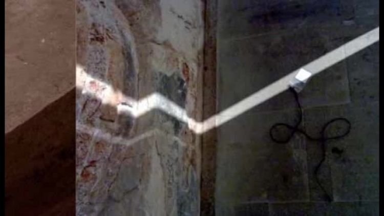 588cz2_galeriaokno.mp4